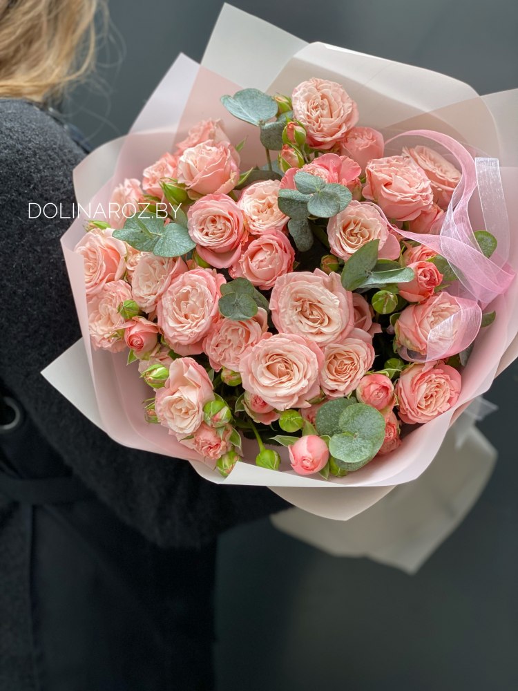 Букет кустовых роз "Завтрак в Париже"