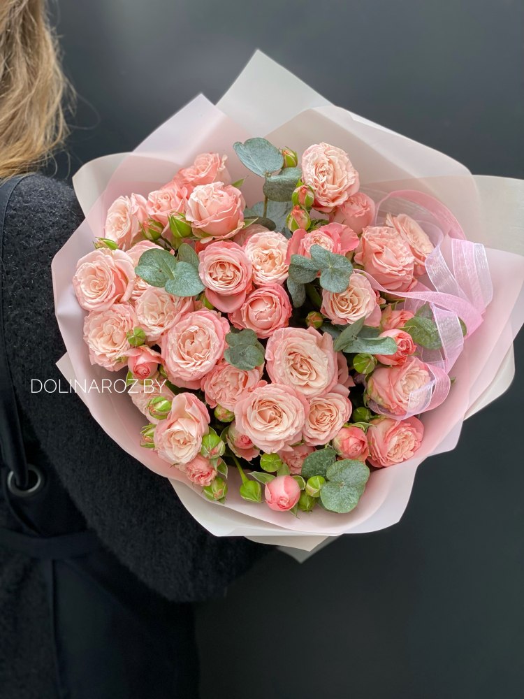 Букет кустовых роз "Завтрак в Париже"