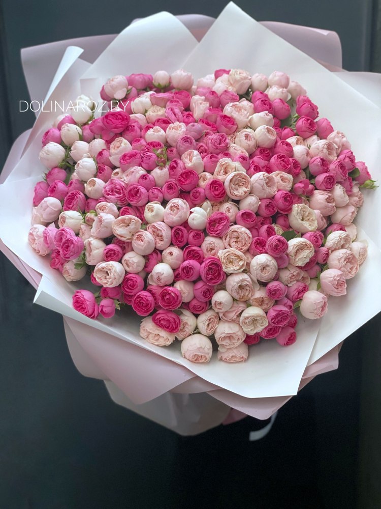 Букет кустовых роз "Пионовидный микс"